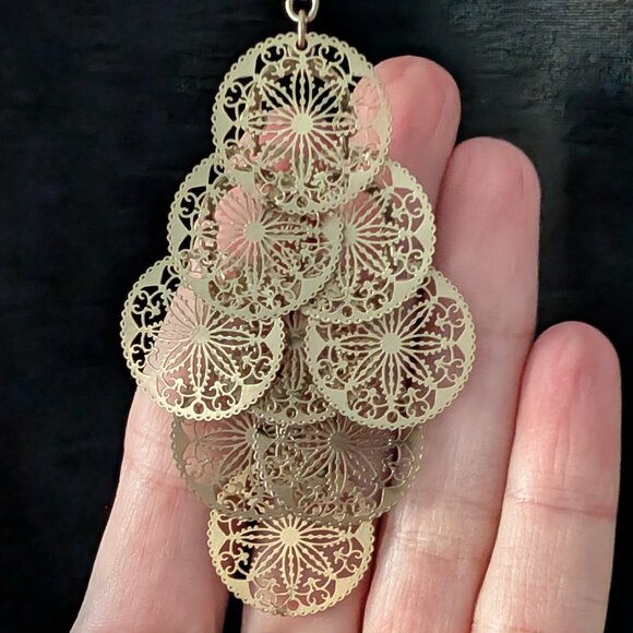 Towne & Reese Annie Pendant for Stitch Fix Necklace Gold - Picture 6 of 7